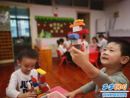 2.18“我爱我的幼儿园！”